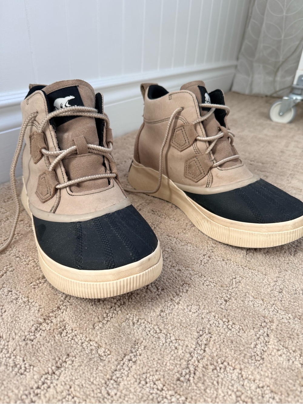 Sorel Tan and Black Lace-Up Duck Boot Sneakers